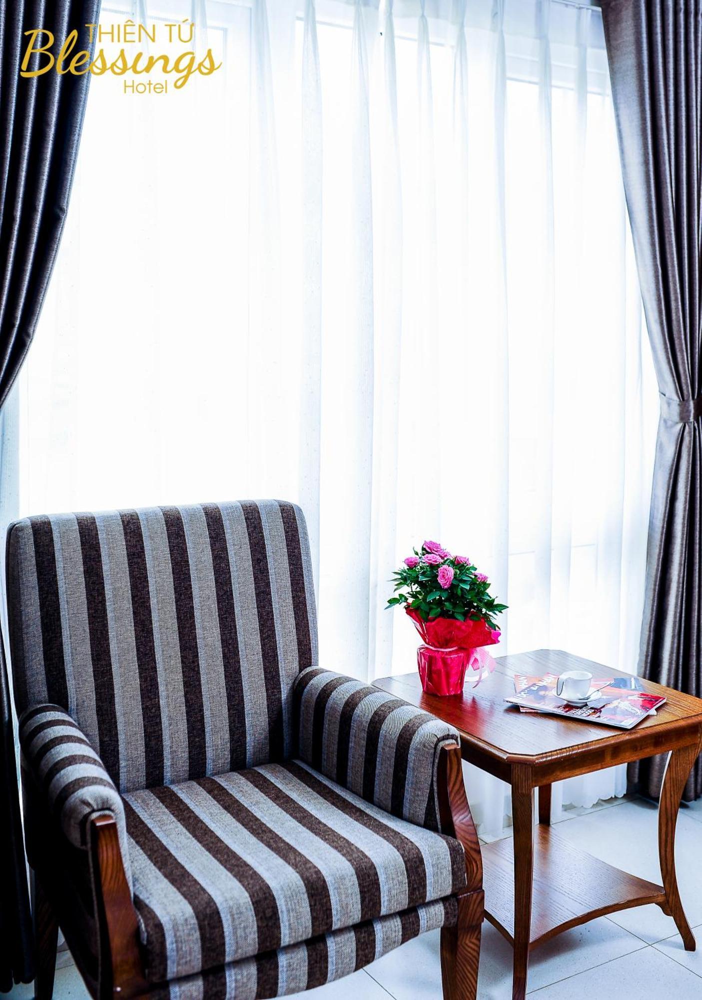 Thien Tu Hotel Ho Chi Minh-staden Exteriör bild